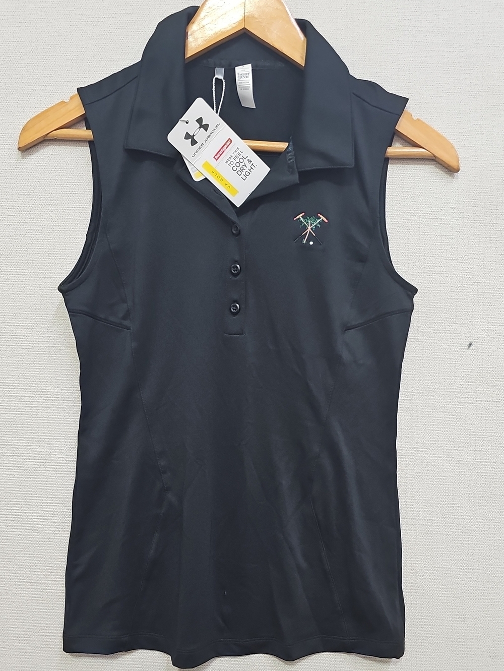 UNDER ARMOUR SLEEVELESS GOLF SHIRT BFPM-09-028